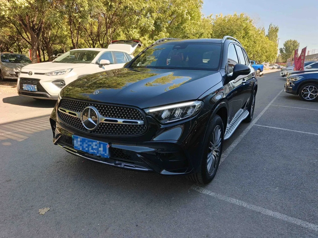 Mercedes Benz 2025 GLC 300 L 4MATIC 48V 2.0T dynamic 5-seat automatic gear - View 1