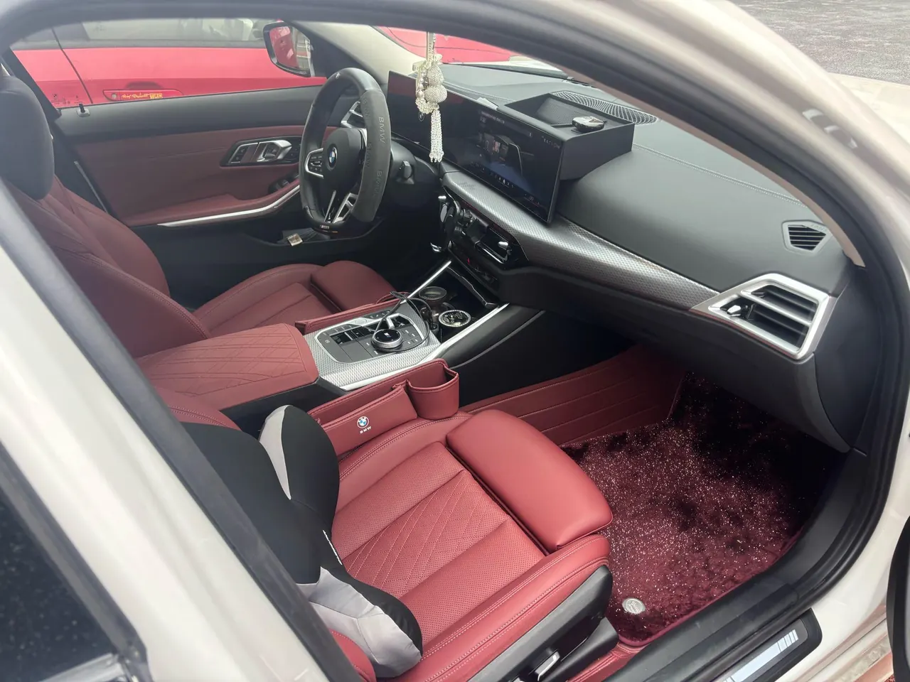 BMW 3 Series 2025 330Li 2.0T M Sports Obsidian Night Suit Automatic Gear 6