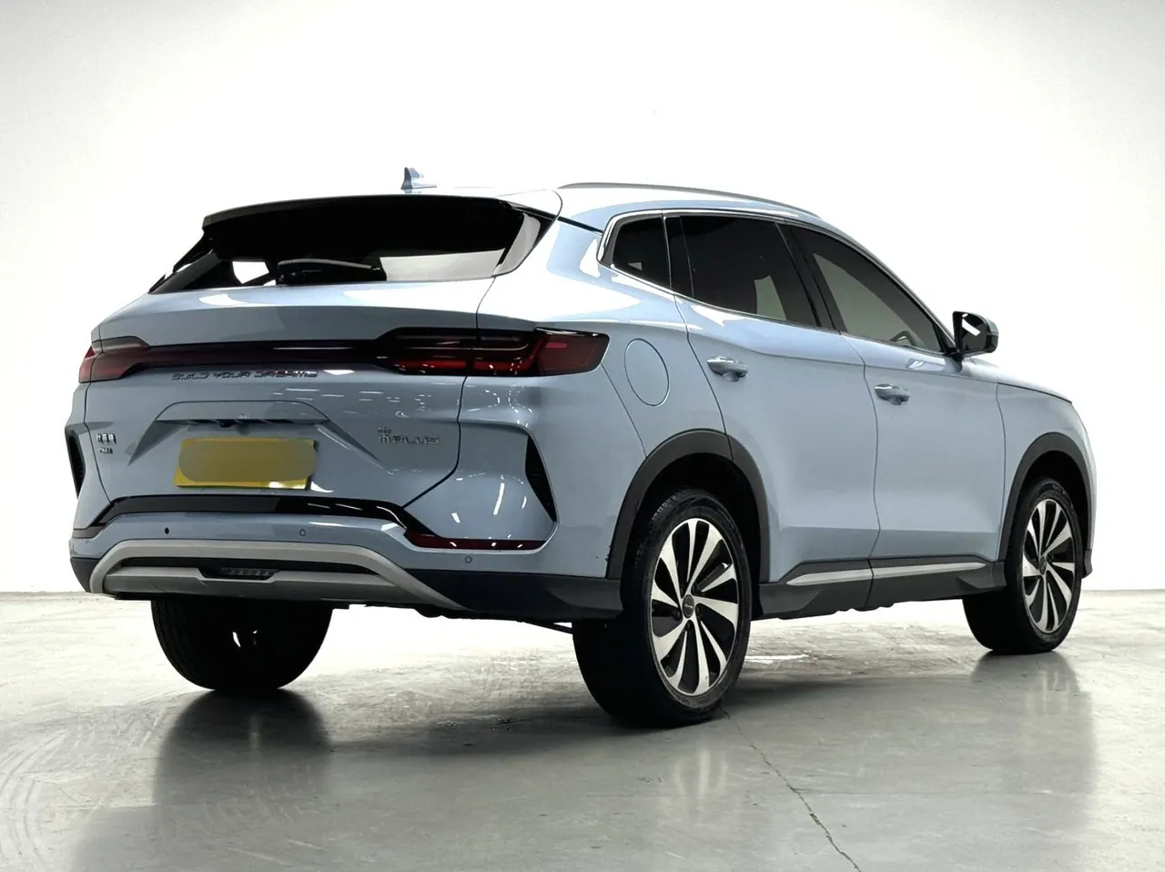 BYD 2023 Song PLUS DM-i 1.5 Stepless Champion Edition 150KM Flagship PLUS Automatic Gear 9