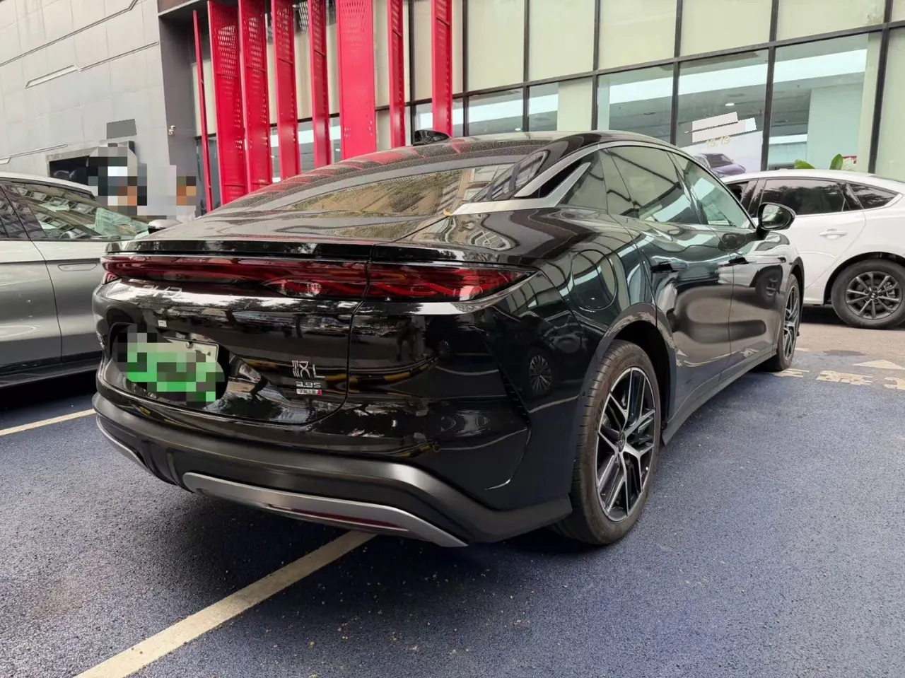 BYD 2025 Han L DM-p 1.5T Stepless Four-wheel Drive Laser Radar Flagship Automatic Gear 5