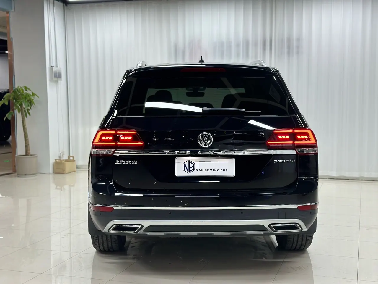 Volkswagen 2022 Tuang 2.0TSI 380TSI 4WD Respect Flagship Automatic Transmission 3