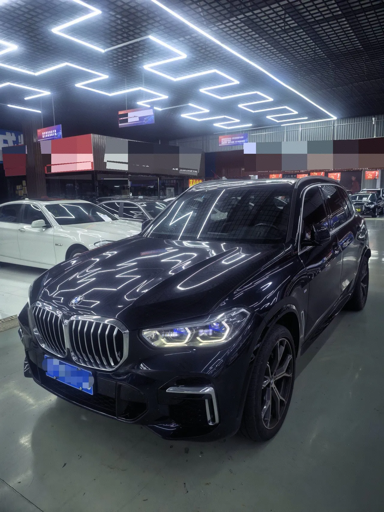 BMW 2022 X5 xDrive40Li 48V 3.0T M sports suit (modified) automatic gear - View 1