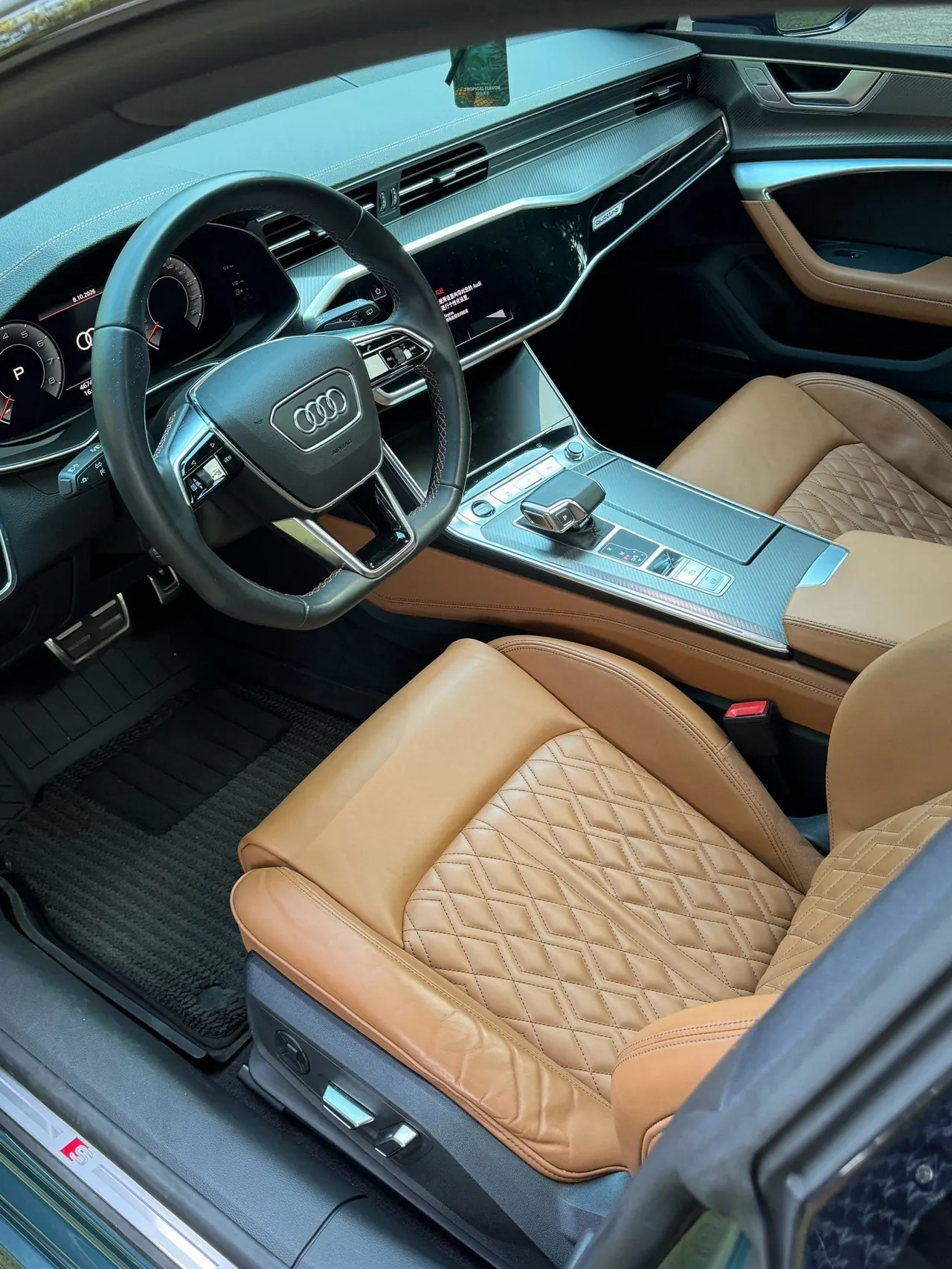 Audi 2022 A7L 48V 3.0TFSI 55TFSI Quattro S-line edition one advance automatic gear 5