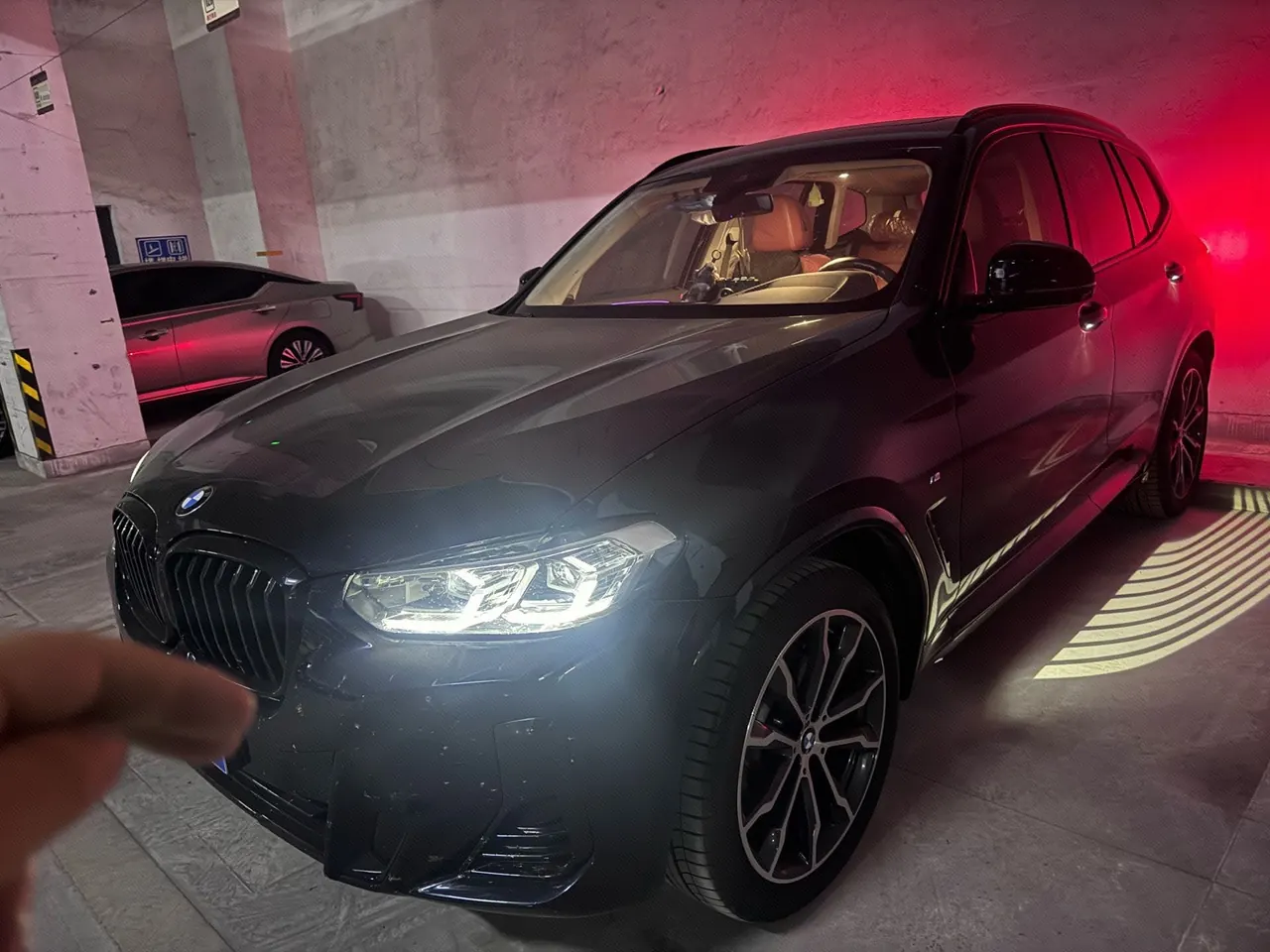 BMW 2022 X3 xDrive30i 2.0T Leading M Obsidian Night Suit Automatic Gear - View 1