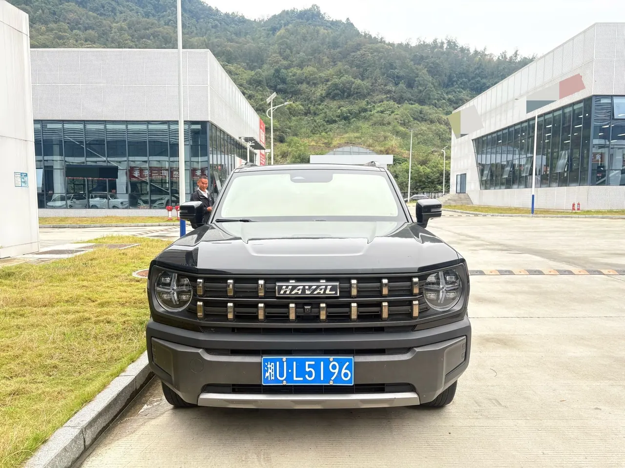 Haval 2022 cool dog 1.5T two-wheel drive tide version of automatic gear 2