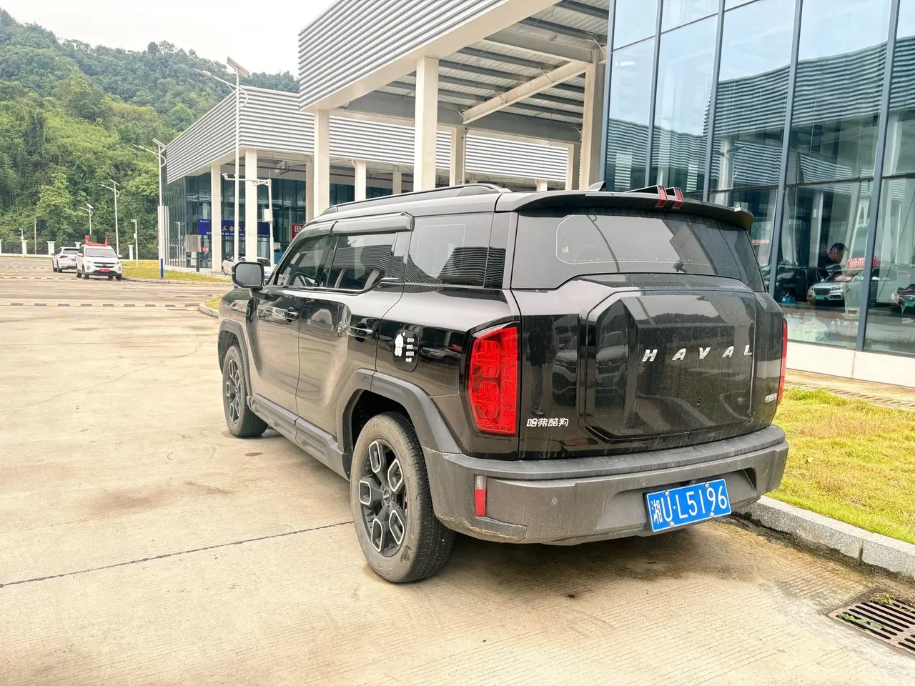 Haval 2022 cool dog 1.5T two-wheel drive tide version of automatic gear 3