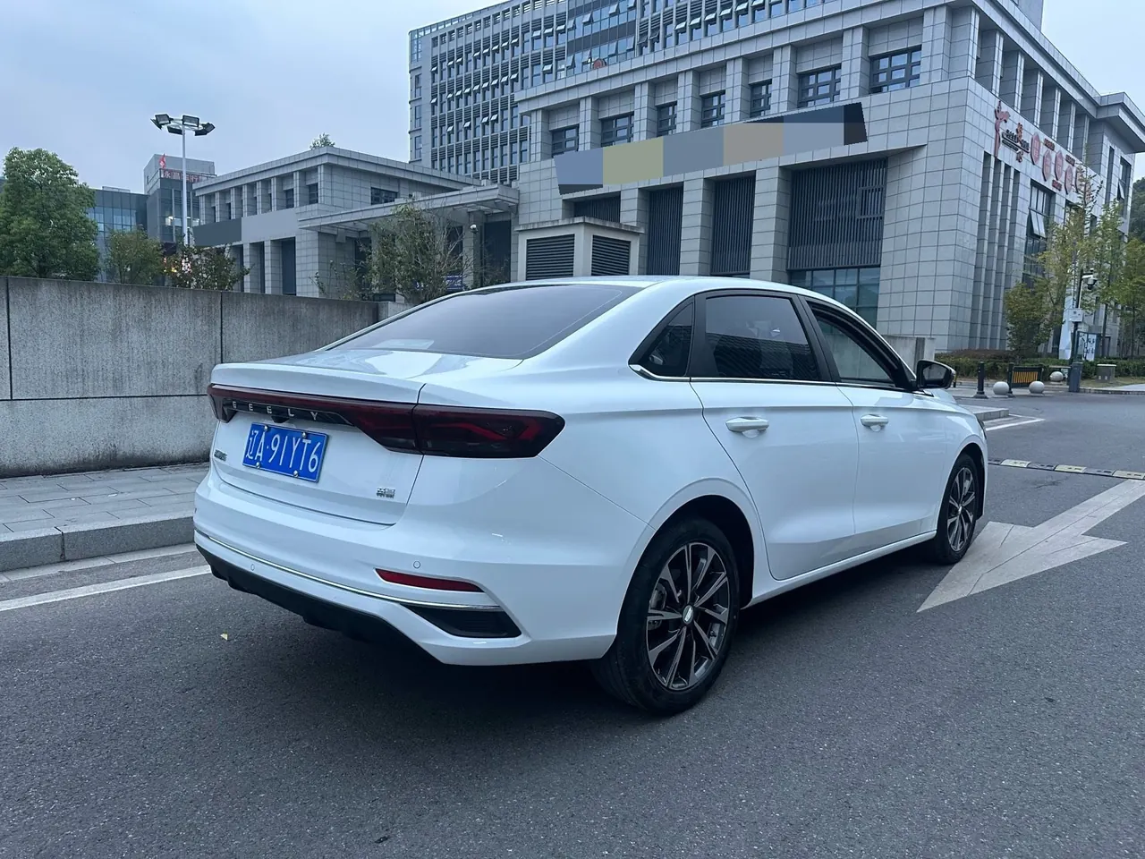 Geely 2025 Emgrand-Sanxiang 1.5 Stepless Noble Automatic Transmission 4