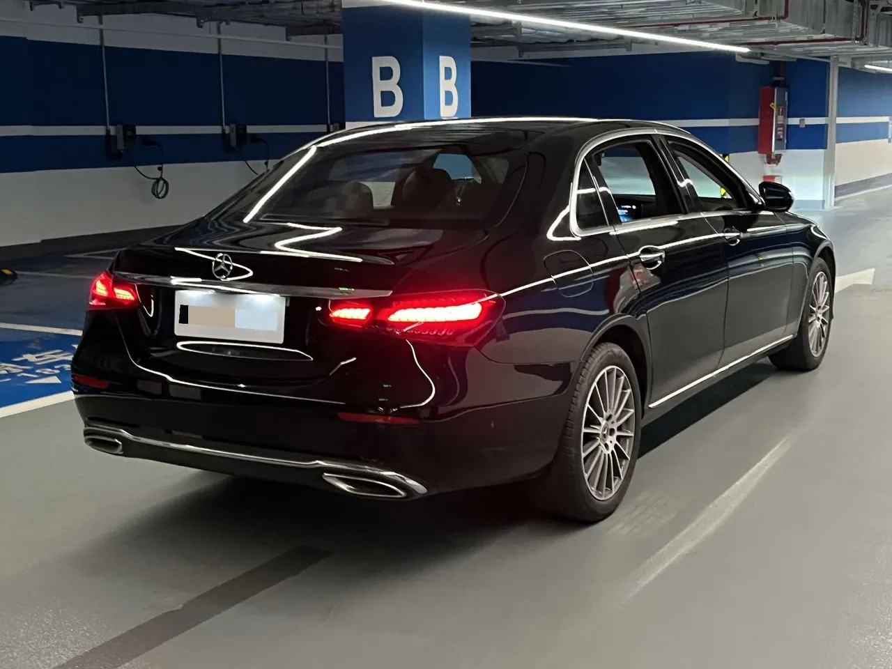 Mercedes Benz E Class 2022 E 260 L 2.0T Automatic 8