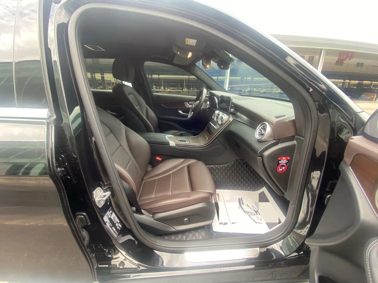 Mercedes Benz 2022 GLC 300 L 4MATIC 2.0T Dynamic (Modified) Automatic Gear 6