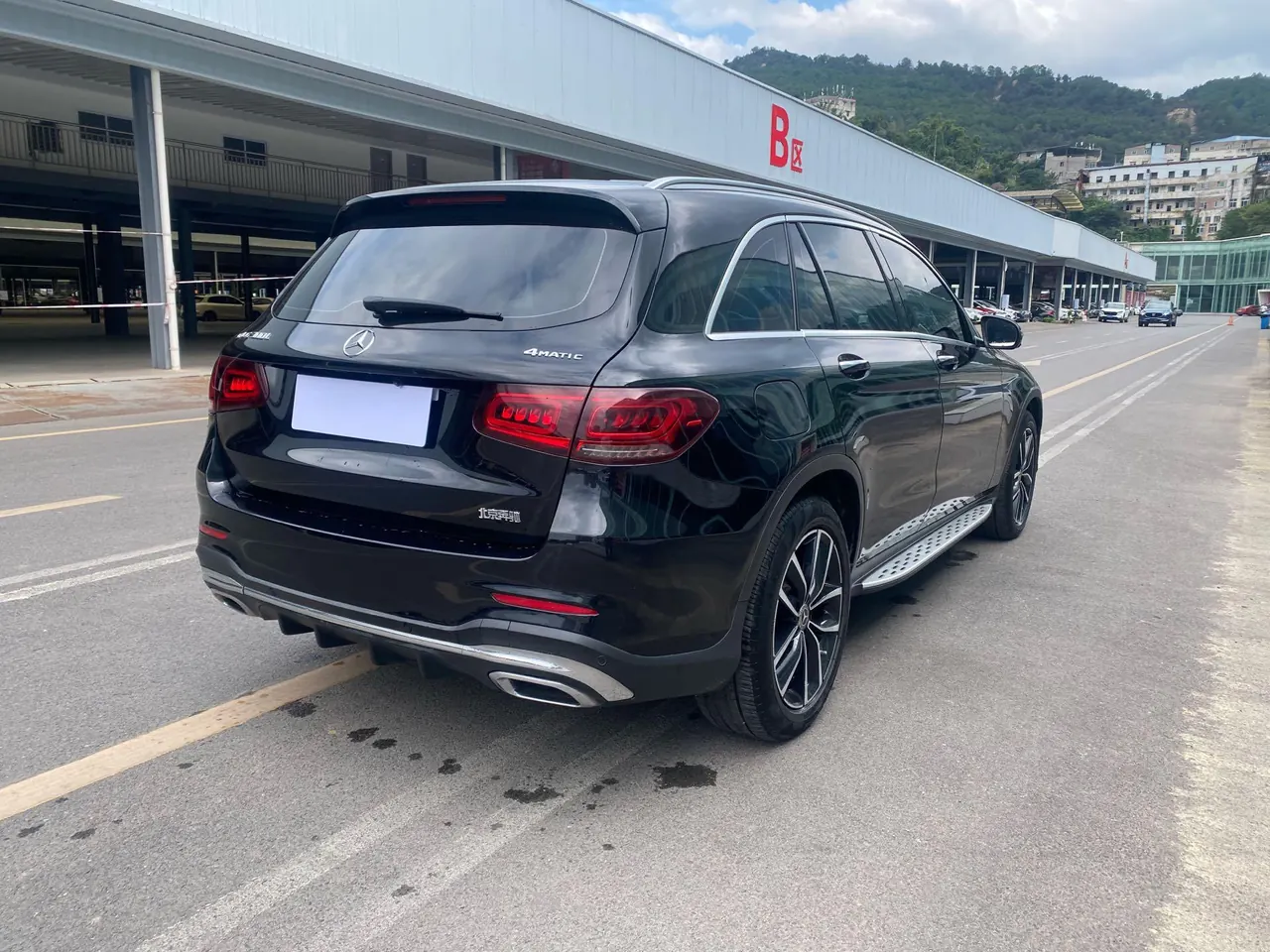 Mercedes Benz 2022 GLC 300 L 4MATIC 2.0T Dynamic (Modified) Automatic Gear 8