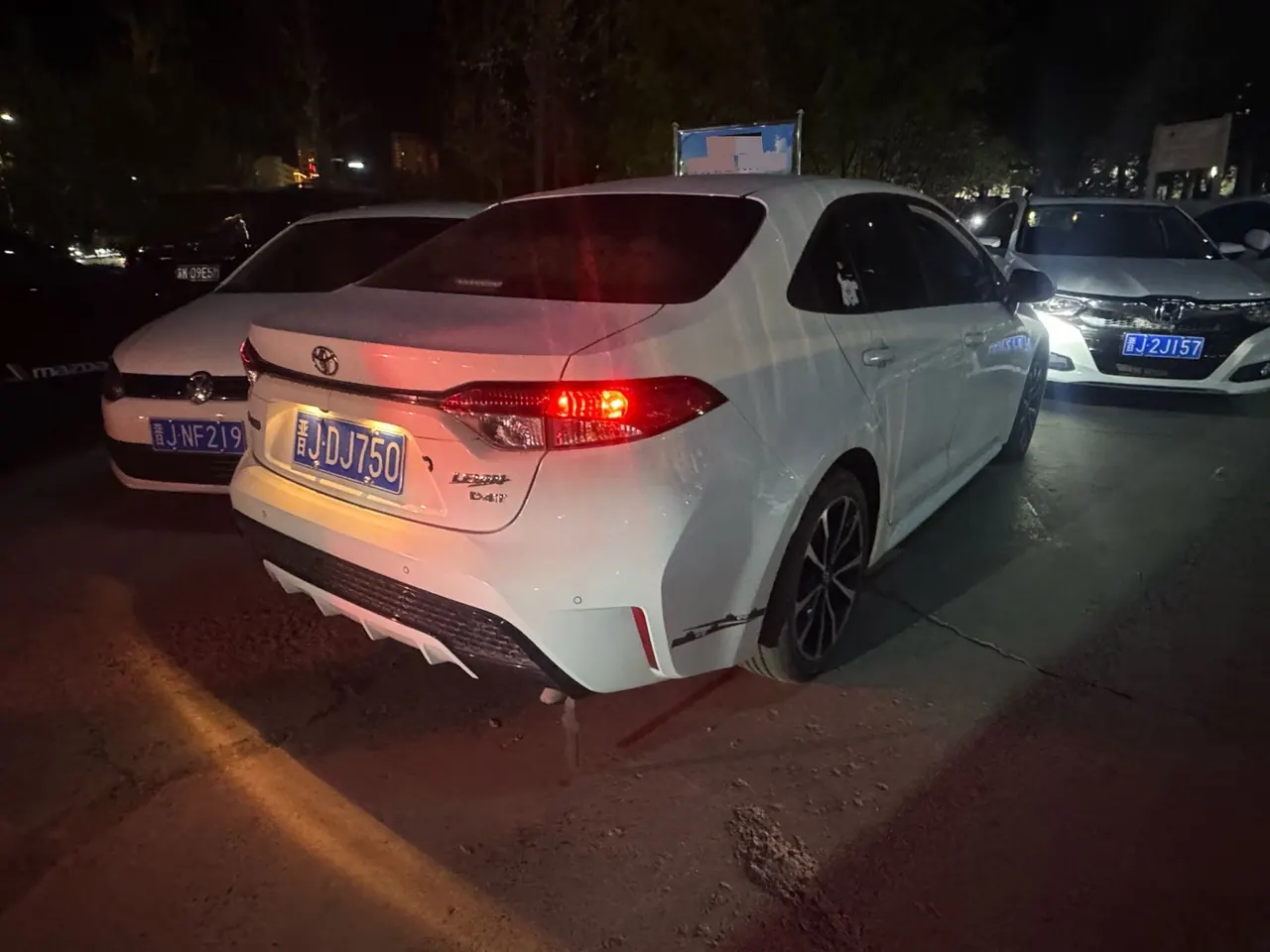 Toyota 2022 Lei Ling 1.2T Stepless 185T Deluxe Automatic Gear 5