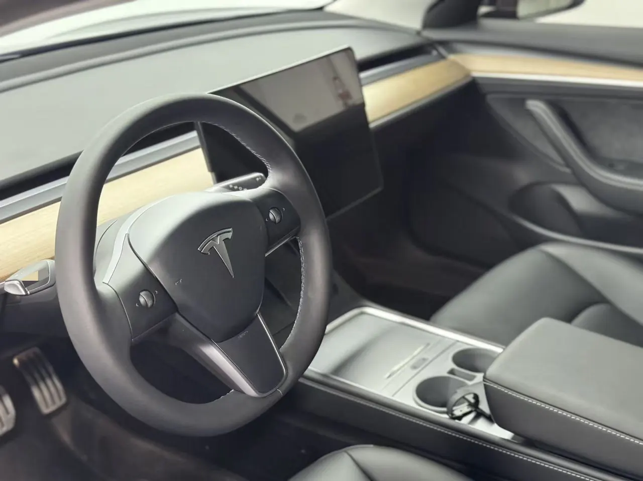 Tesla 2022 Model 3 Performance high-performance all-wheel drive automatic transmission 4