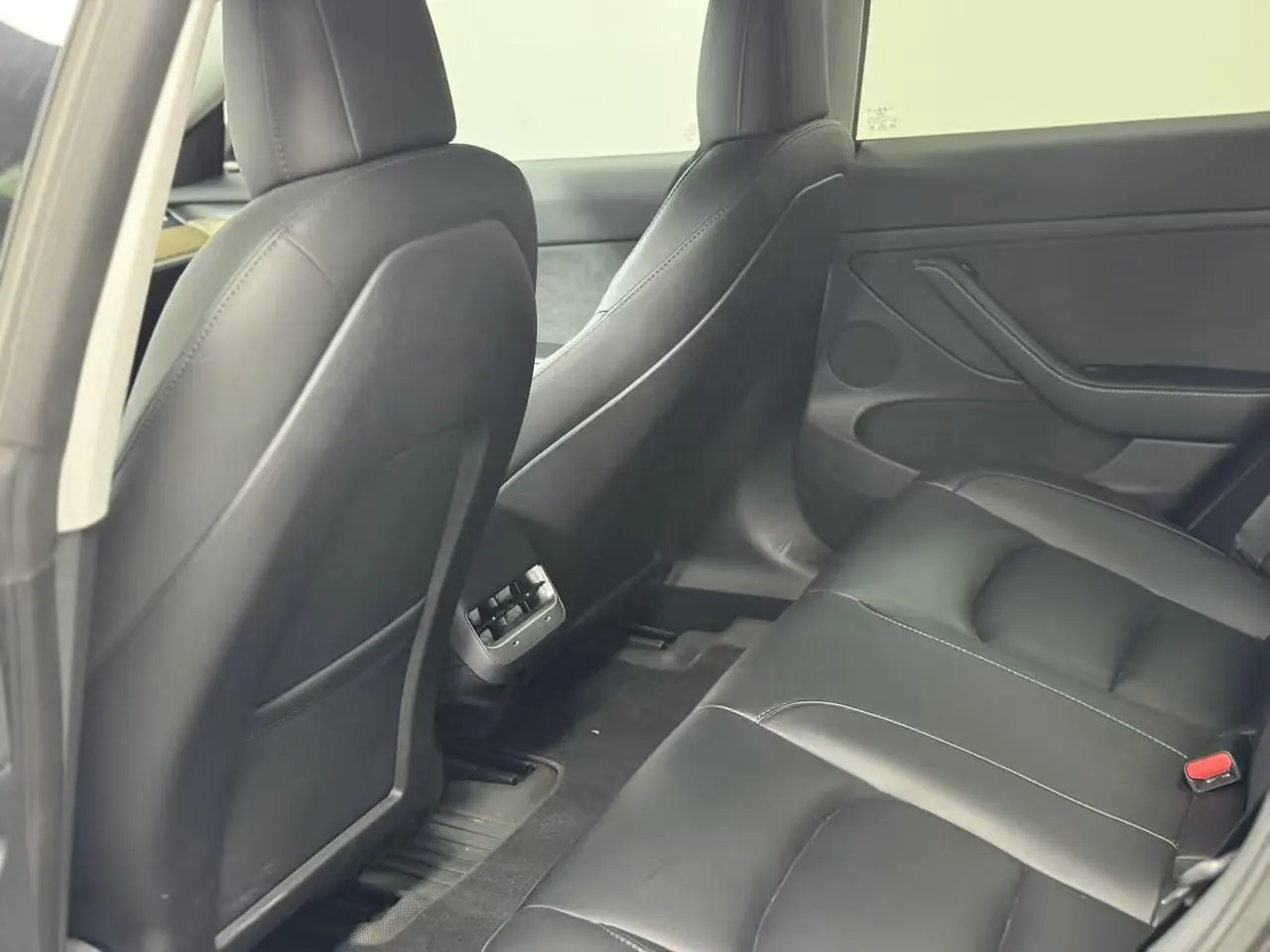 Tesla 2022 Model 3 Performance high-performance all-wheel drive automatic transmission 5