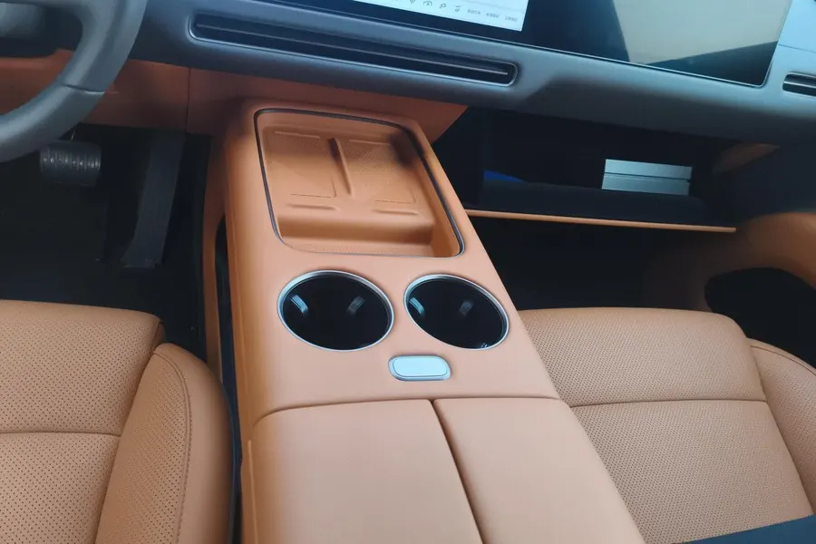Li 2025 i8 Standard Edition Automatic Gear 14