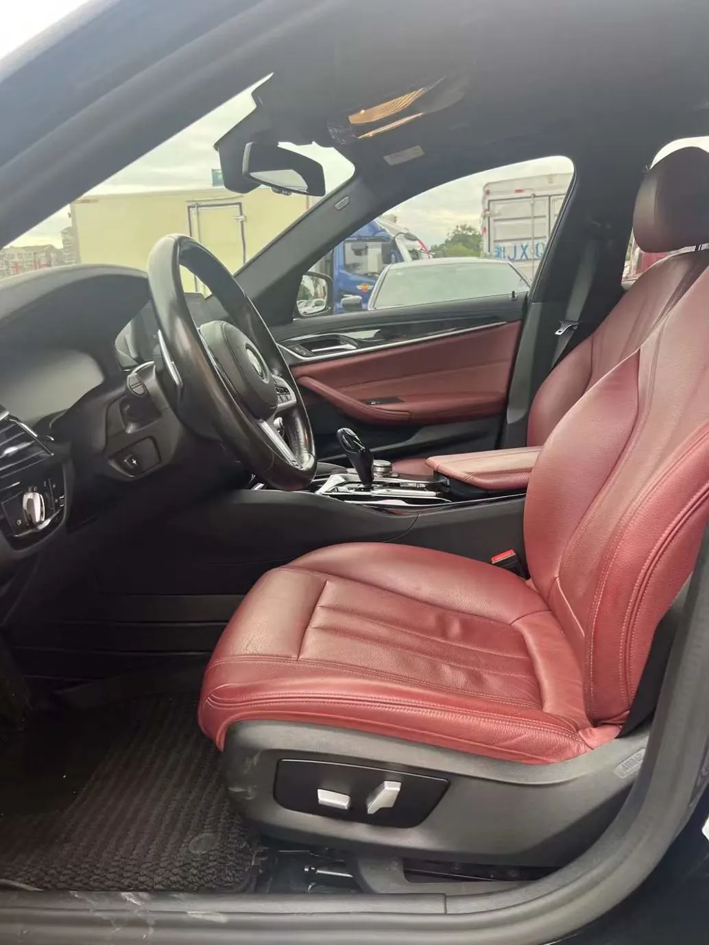 BMW 5 Series 2020 530Li 2.0T Leading M Sports Suit Automatic Gear 7