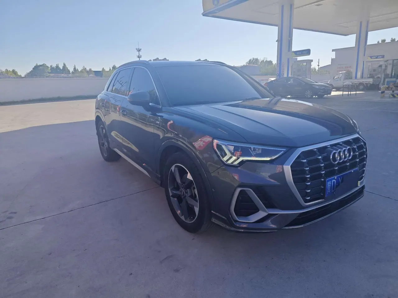 Audi 2022 Q3 1.4TFSI 35TFSI Fashion Dynamic Automatic 3