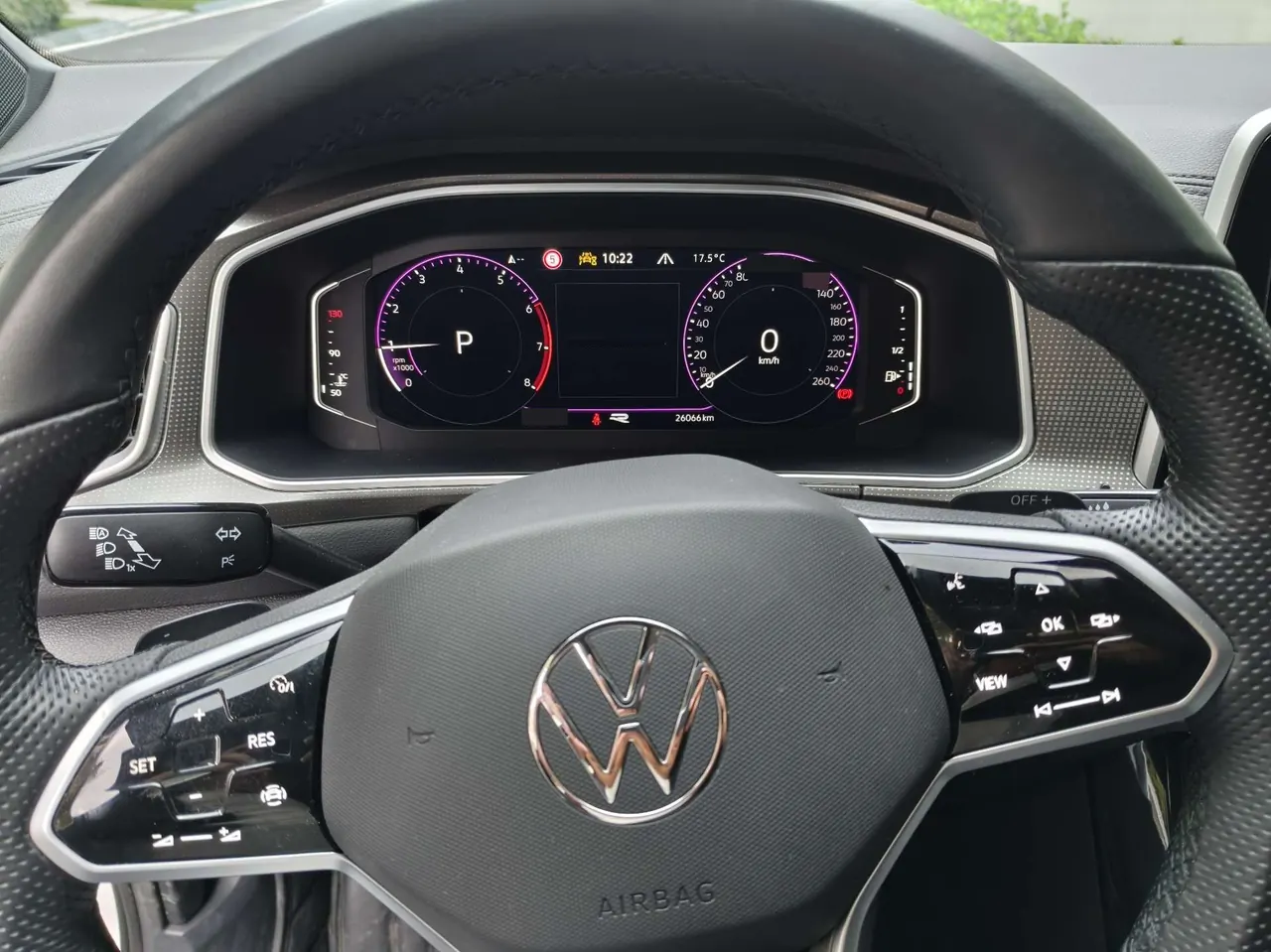 Volkswagen 2023 Tange 1.5TSI 300TSI Two-Drive Chen Guang Edition Automatic Gear 6