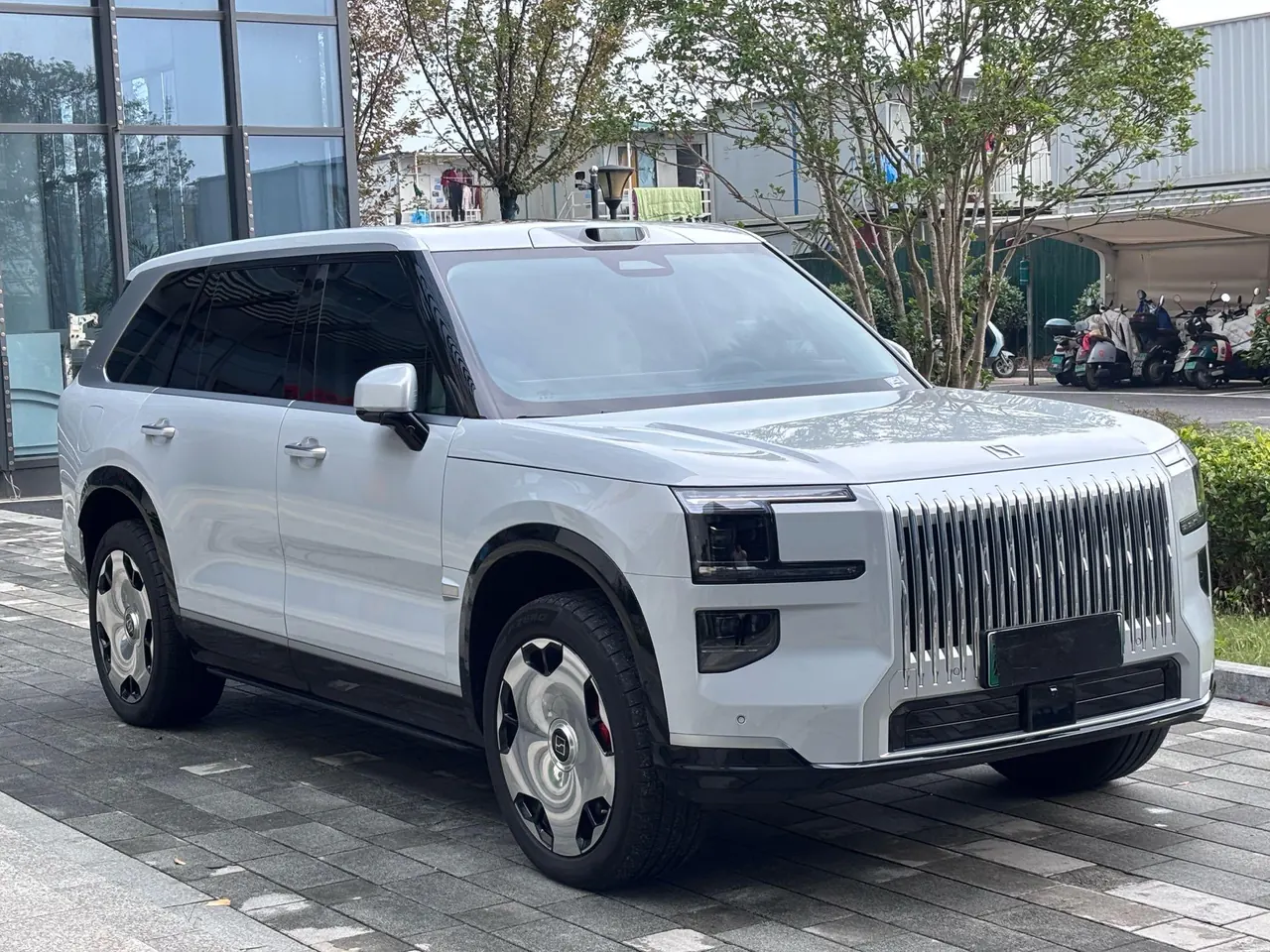 Zeekr 2025 Zeekr 9X 2.0T Ultra Edition 70kWh Automatic Gear 2