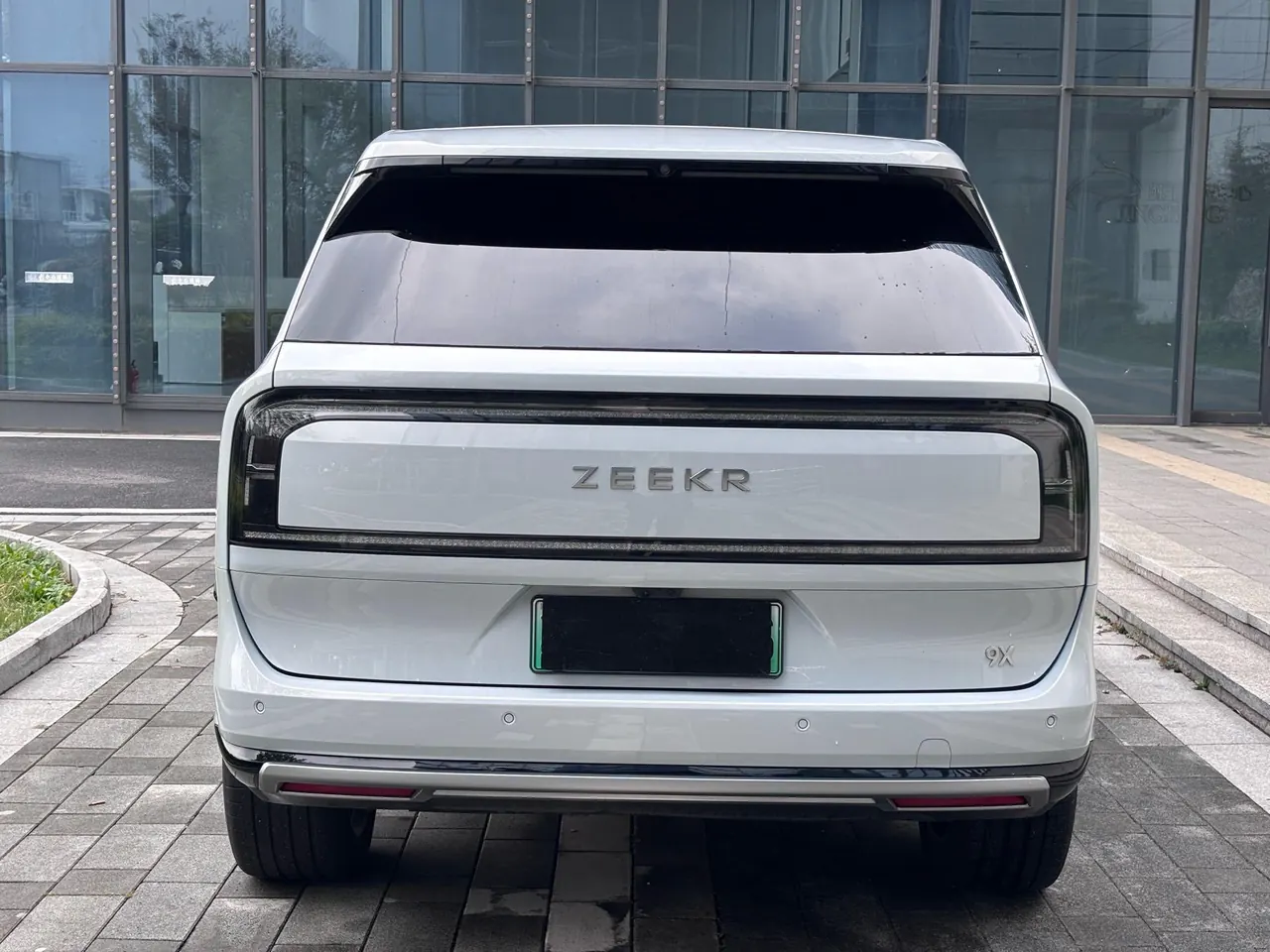 Zeekr 2025 Zeekr 9X 2.0T Ultra Edition 70kWh Automatic Gear 3