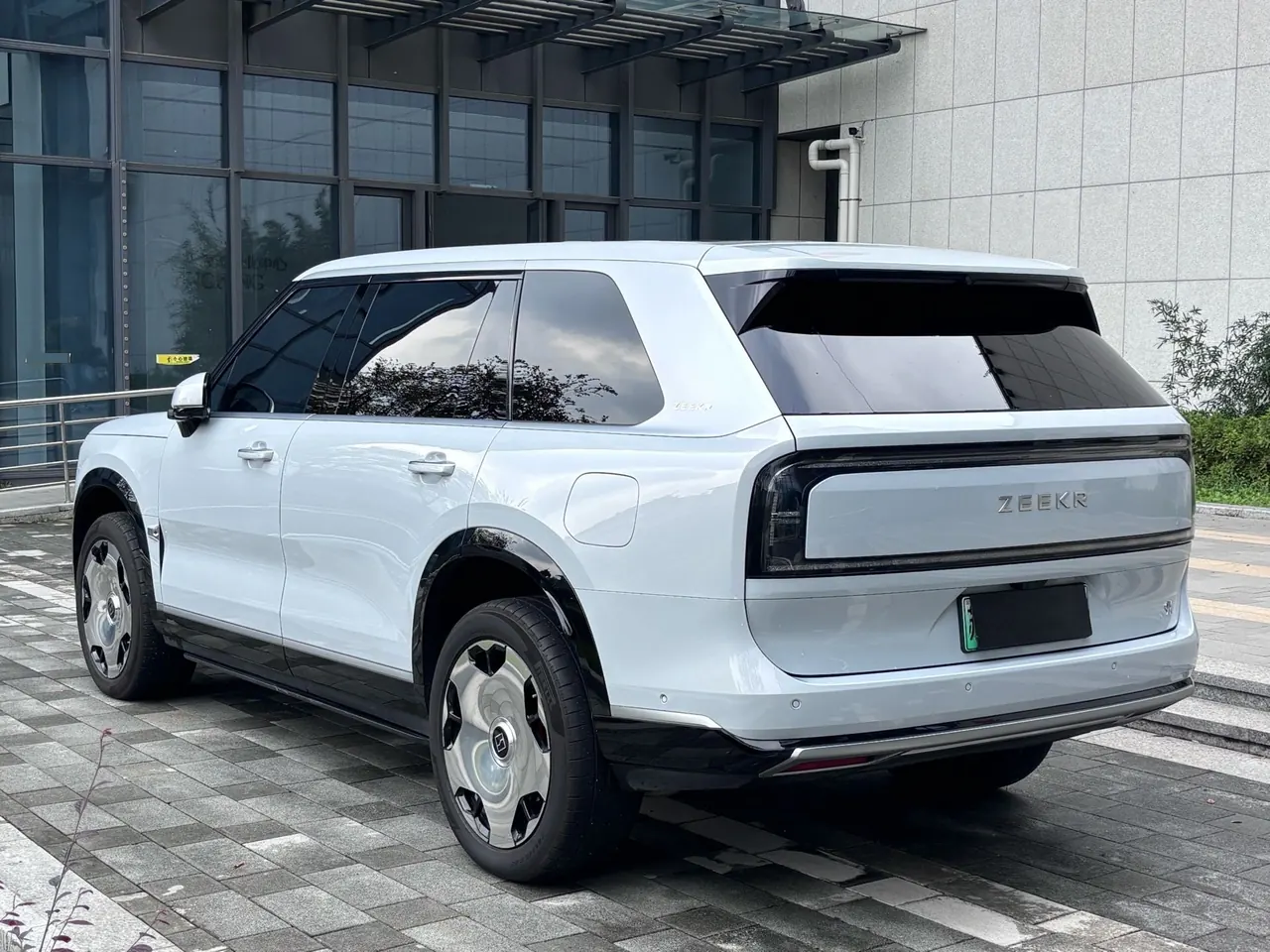 Zeekr 2025 Zeekr 9X 2.0T Ultra Edition 70kWh Automatic Gear 4