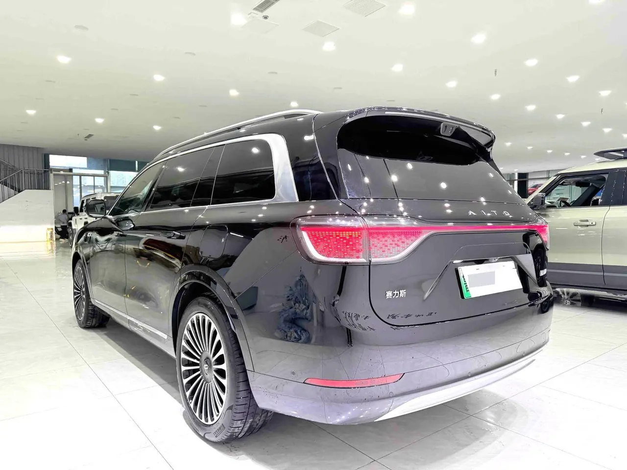 AITO 2025 AITO M9 EV Pure Electric Ultra Edition 100kWh5-seat Edition Automatic Gear 4