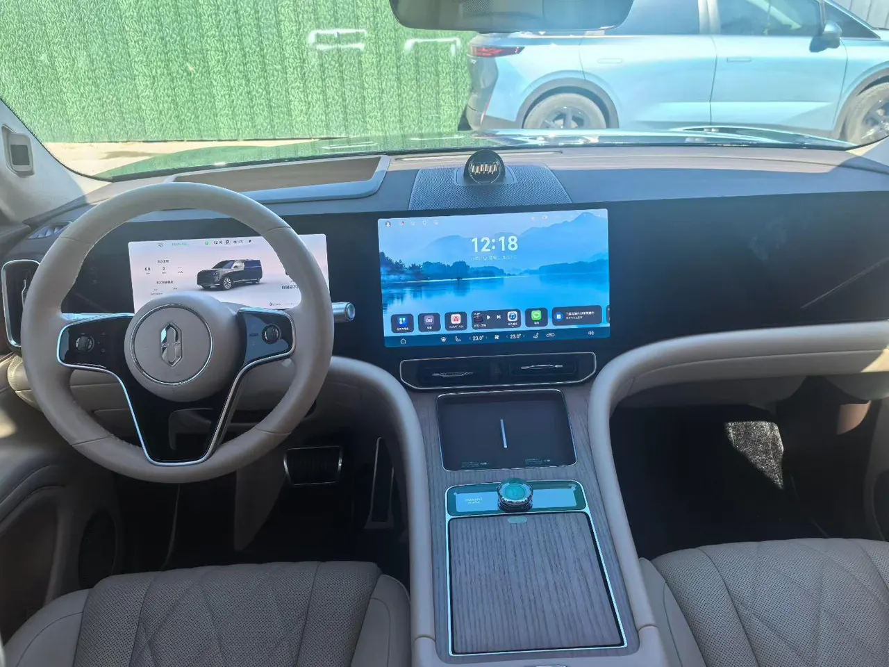 AITO 2024 AITO M9 extended range Max version 42kWh automatic gear 4