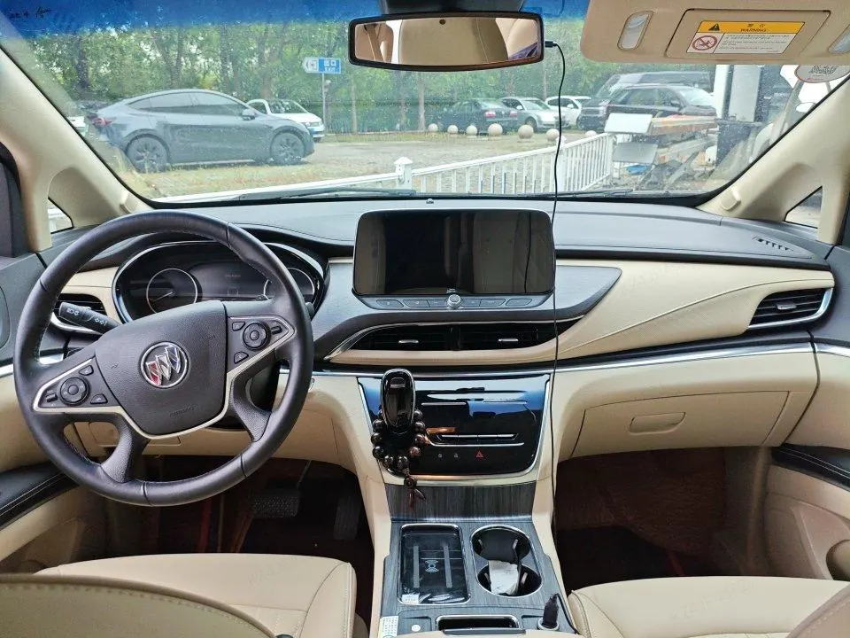 Buick 2023 GL8 Land Business Class 48V 2.0T 652T Luxury Automatic Gear 4