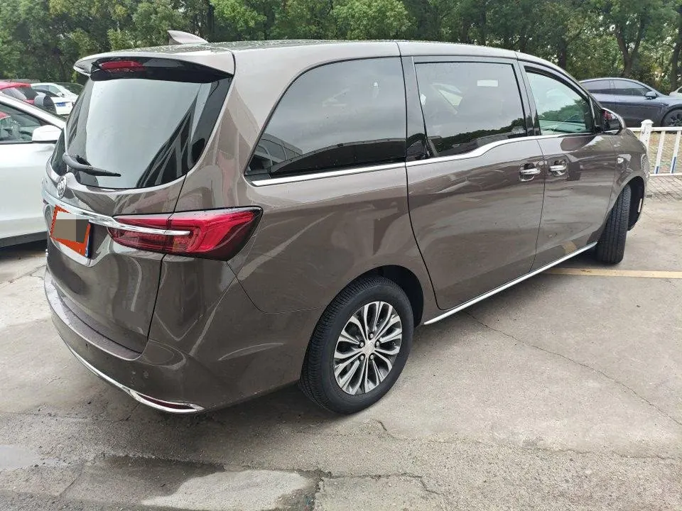 Buick 2023 GL8 Land Business Class 48V 2.0T 652T Luxury Automatic Gear 6