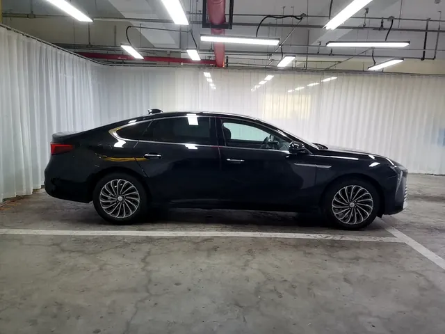 Buick 2026 LaCrosse 2.0T 28T Platinum Edition Automatic Gear 2