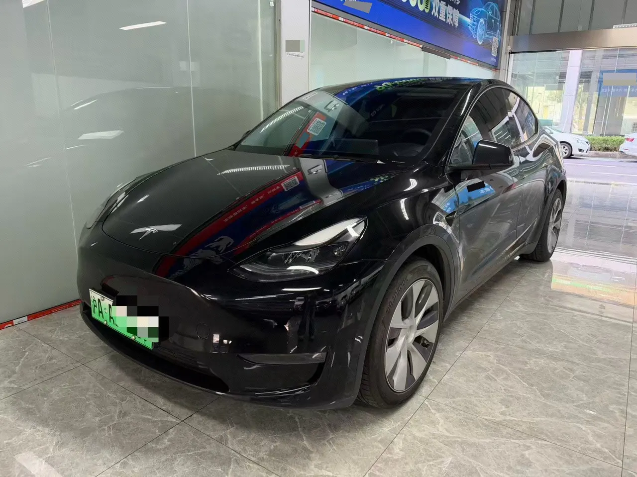 Tesla 2021 Model Y Standard Endurance Rear Drive Automatic Gear - View 1