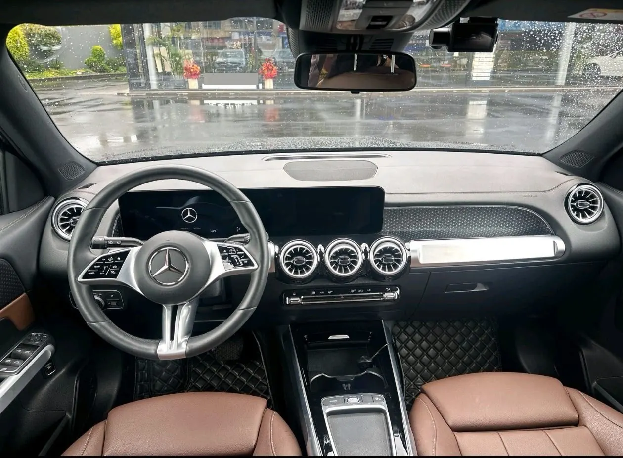 Mercedes Benz 2025 GLB 220 48V 2.0T fashion automatic gear 3