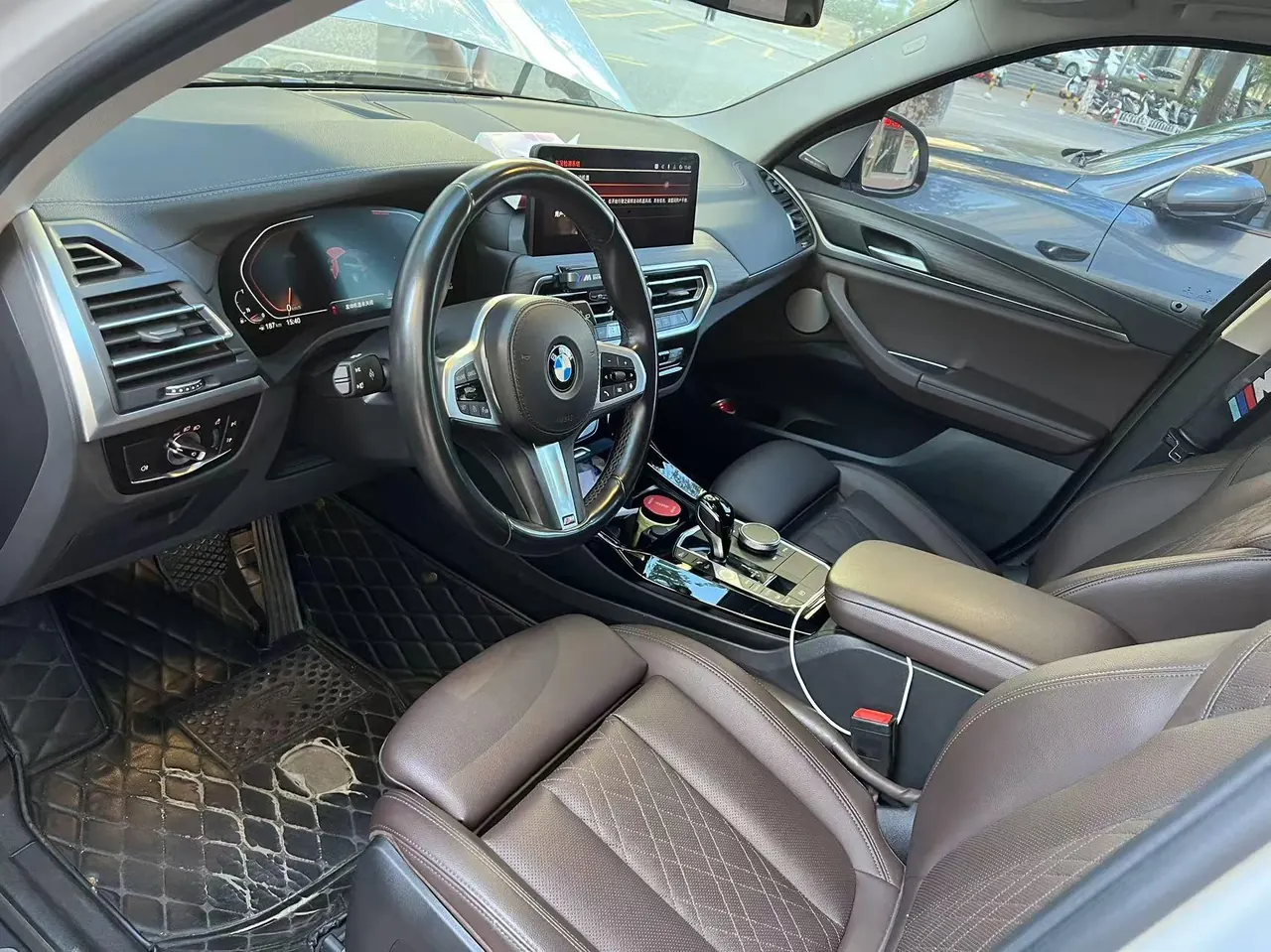 BMW 2022 X3 xDrive30i 2.0T Leading M Obsidian Night Suit Automatic Gear 4