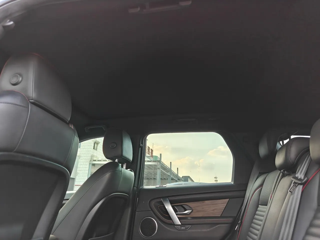 Land Rover 2020 Discovery Sports Edition 48V 2.0T 249PS R-Dynamic S Performance Edition Automatic Gear 11