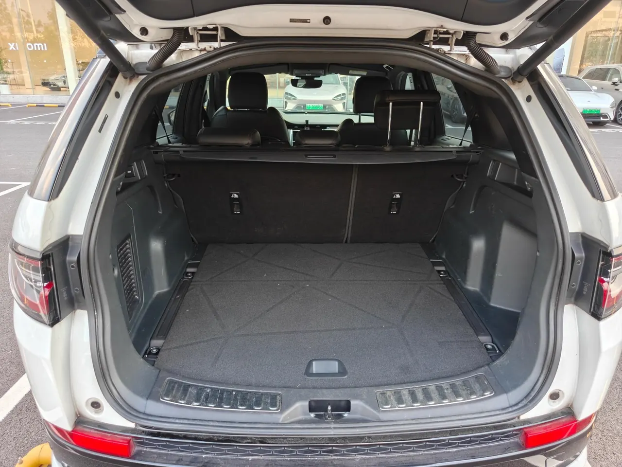 Land Rover 2020 Discovery Sports Edition 48V 2.0T 249PS R-Dynamic S Performance Edition Automatic Gear 7