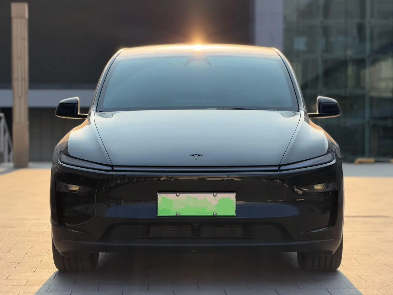 Tesla 2025 Model Y L Long Endurance All-Wheel Drive Automatic Transmission 3
