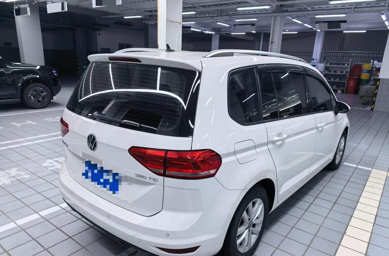 Volkswagen 2021 Touran L 1.4TSI 280TSI Fashion Edition 7-seat Automatic Gear 2