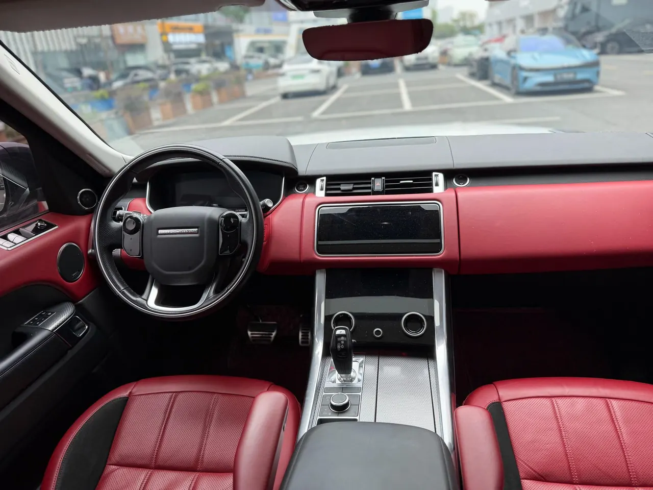 Land Rover Range Rover Sport Edition (Imported) 2021 Range Rover Sport Edition 48V 3.0T L6 Yao Black Edition Automatic Gear 9