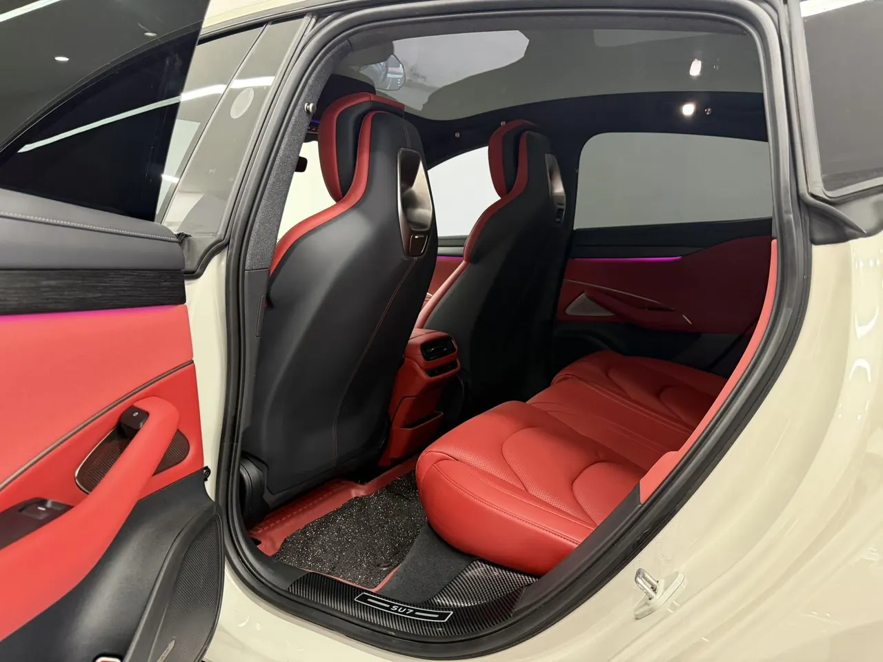 MI 2024 SU 7 830km Rear Drive Ultra Long Endurance High-end Smart Drive Pro Edition Automatic Gear 6