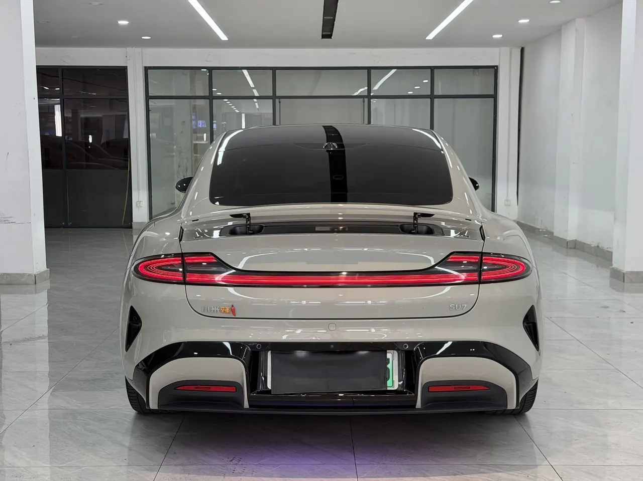 MI 2024 SU 7 830km Rear Drive Ultra Long Endurance High-end Smart Drive Pro Edition Automatic Gear 7