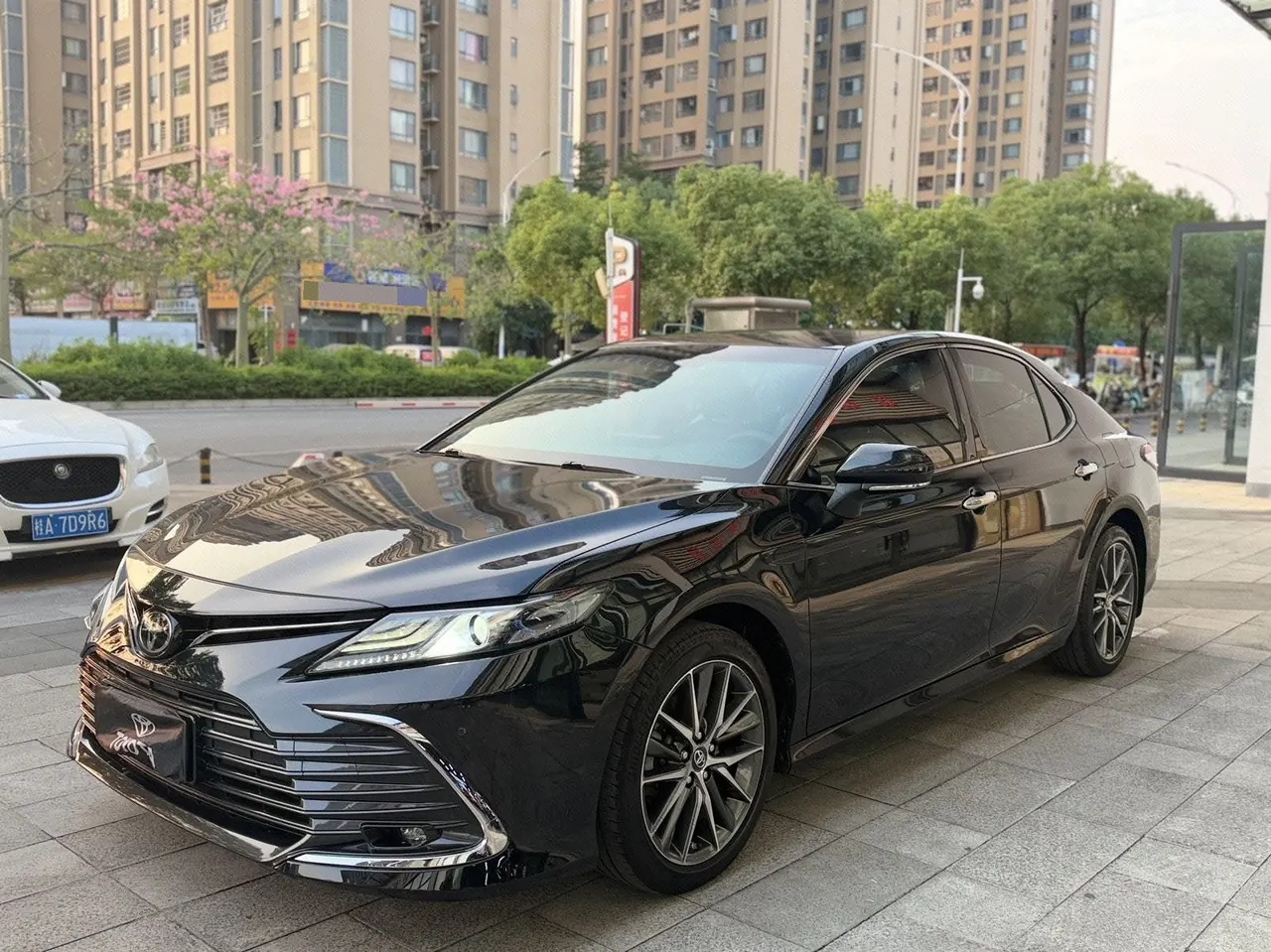Toyota 2021 Camry 2.5G Deluxe Edition Automatic Gear - View 1
