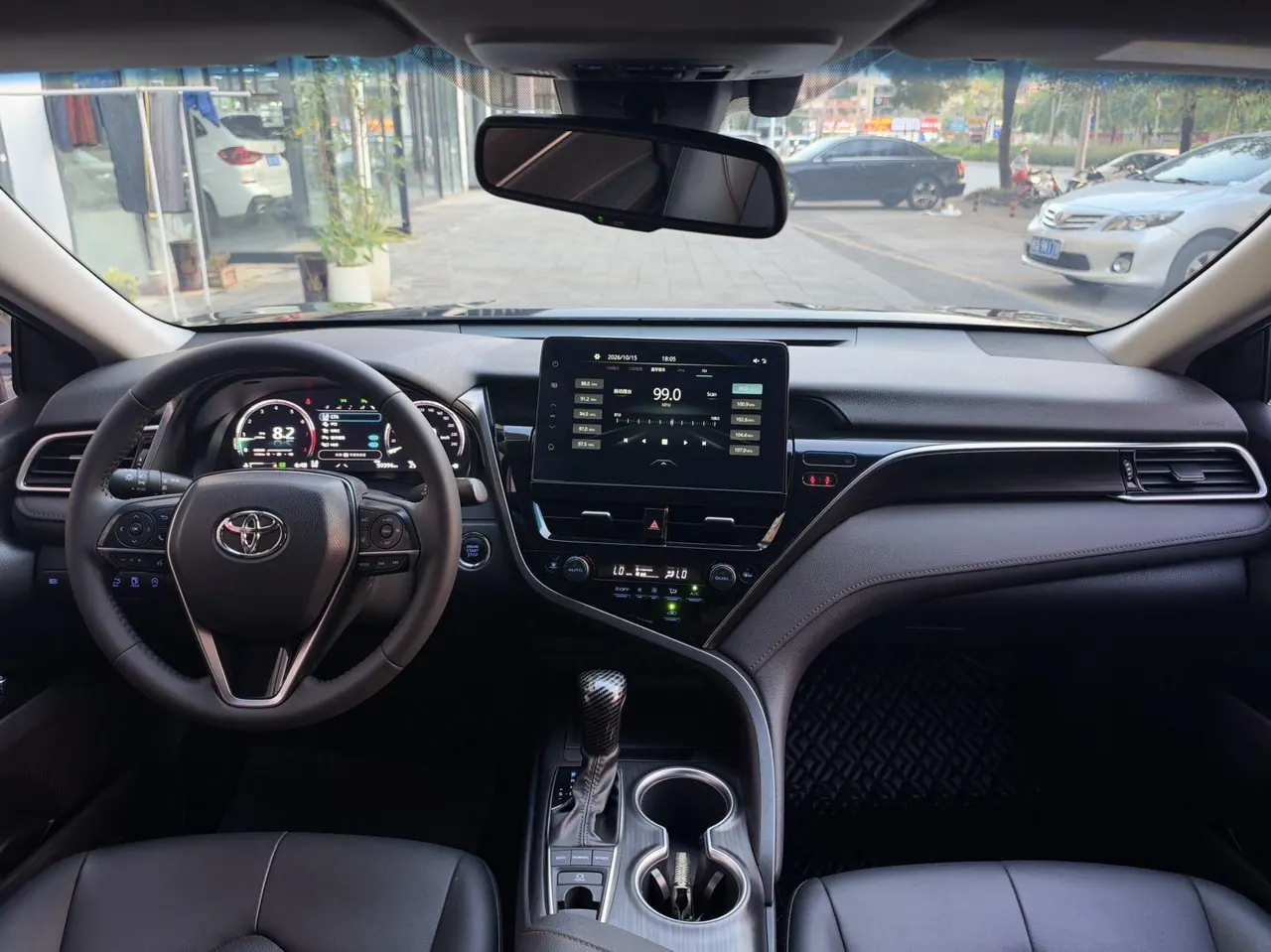 Toyota 2021 Camry 2.5G Deluxe Edition Automatic Gear 6