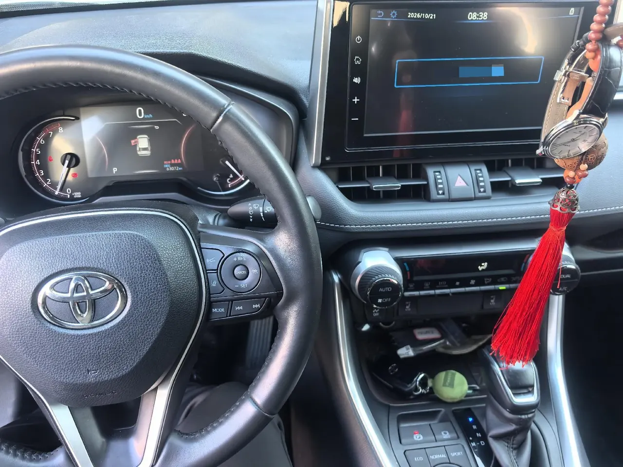 Toyota 2021 RAV4 2.0 four-wheel drive manual gear 5