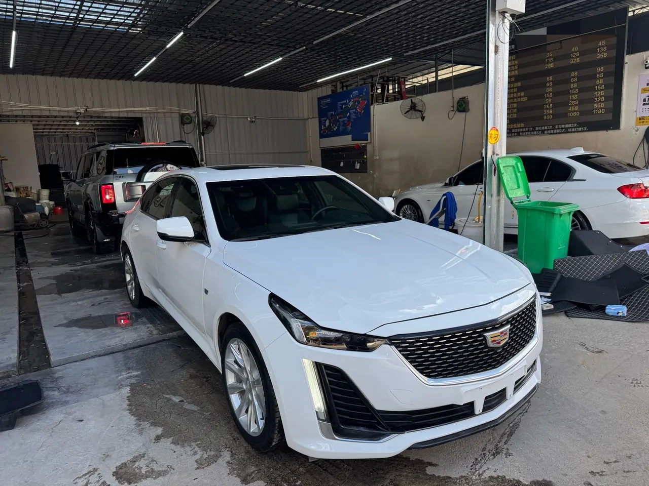 Cadillac 2021 CT5 2.0T 28T technical automatic gear 8