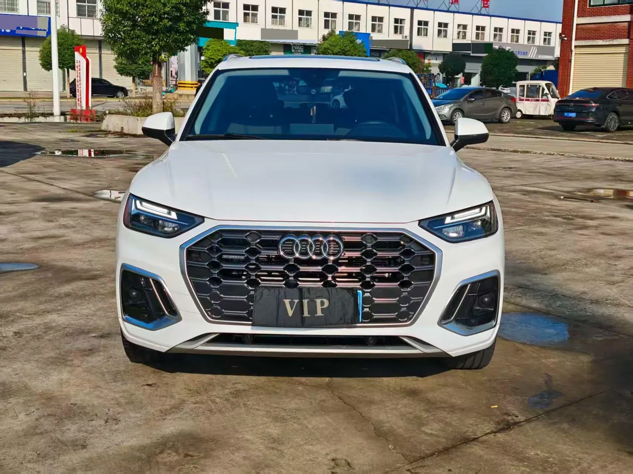 Audi 2021 Q5L 2.0TFSI 40TFSI into the life version of the automatic gear 2