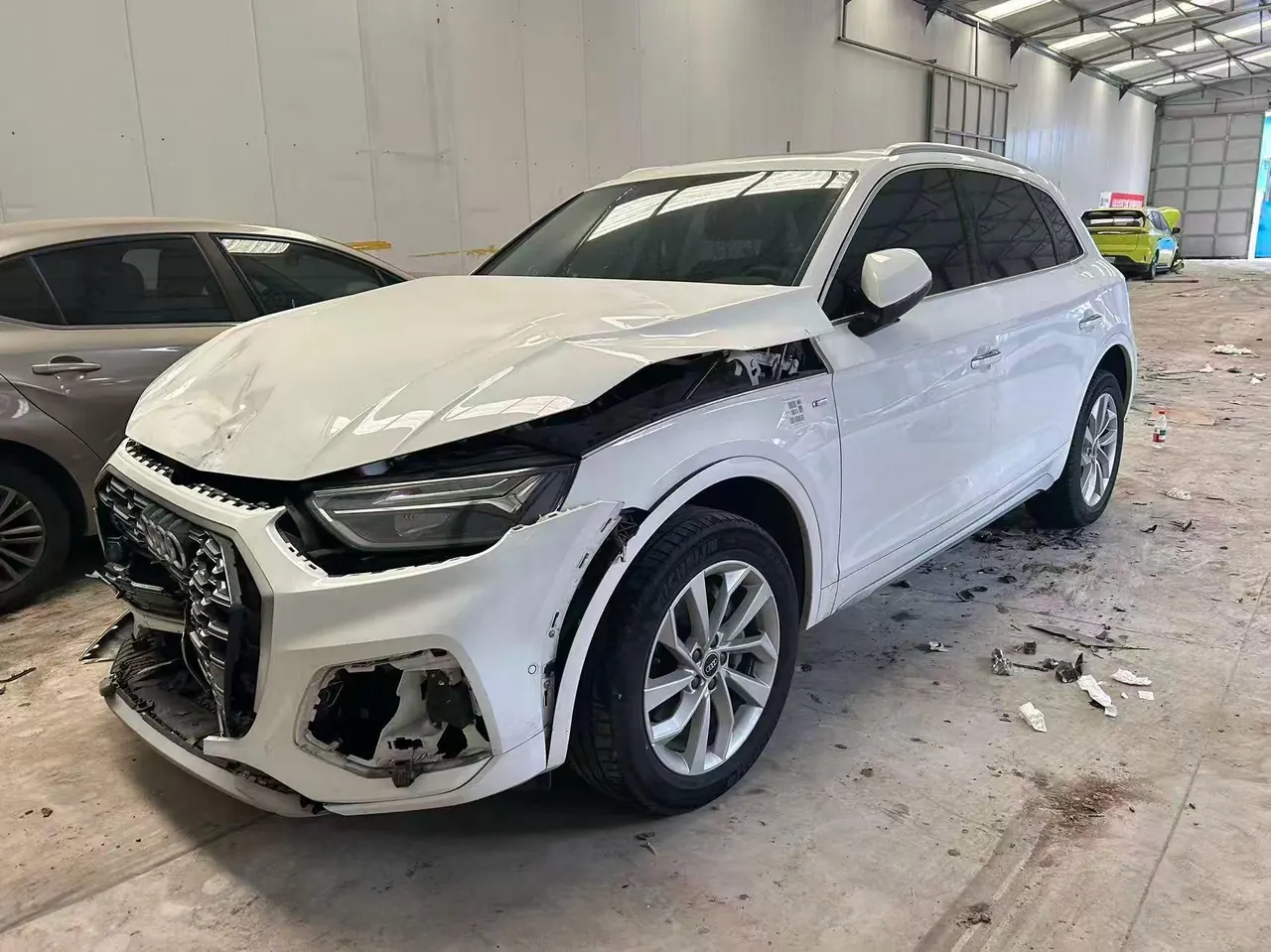 Audi 2021 Q5L 2.0TFSI 40TFSI into the life version of the automatic gear 9