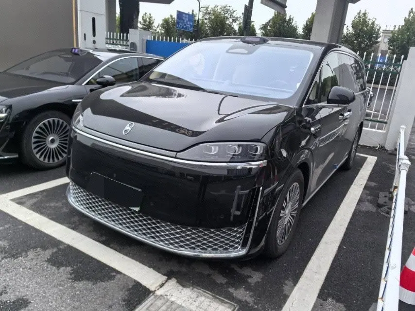 Intellectual 2026 V9 Ultra Automatic Transmission - View 1