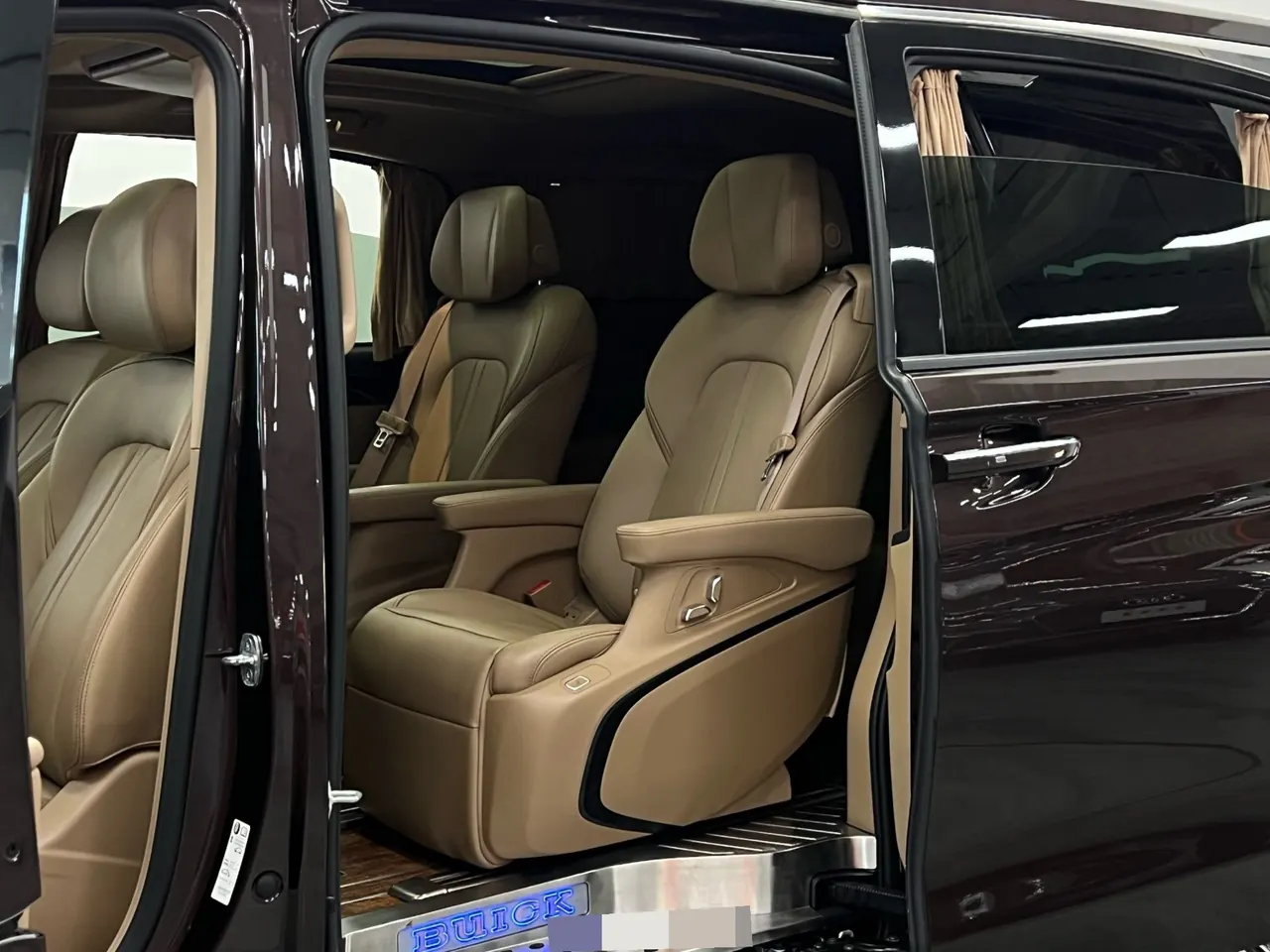 Buick 2021 GL8 ES Lu Zun 2.0T 653T Luxury Automatic Gear 4