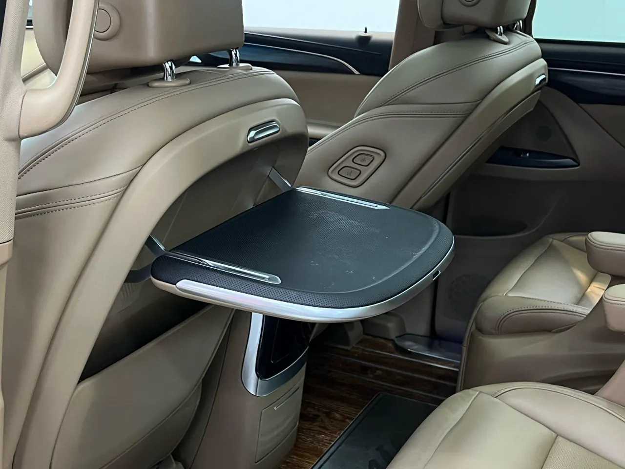 Buick 2021 GL8 ES Lu Zun 2.0T 653T Luxury Automatic Gear 9