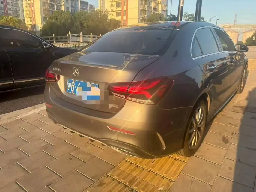 Mercedes Benz Class A 2021 A 200 L 1.3T Dynamic Automatic 2