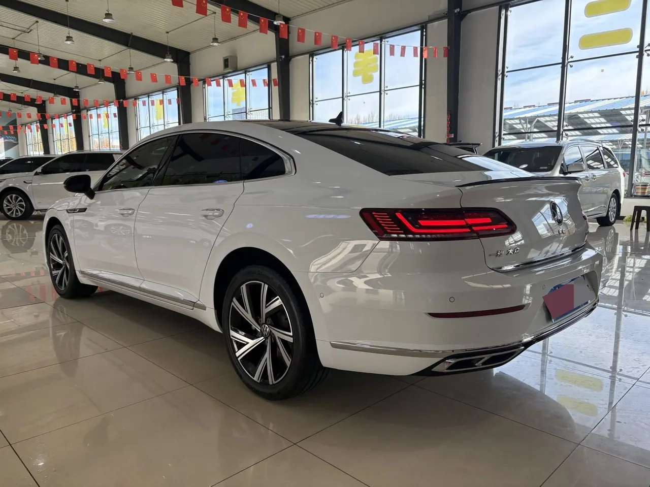 Volkswagen 2021 CC 2.0TSI 380TSI Shining Edition Automatic Gear 6